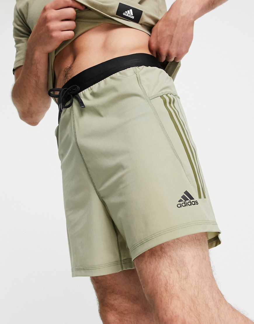 Adidas Yoga shorts with contrast waistband in khaki-Green