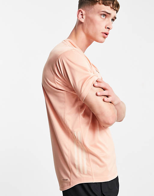 Men adidas Yoga t-shirt in washed pink 