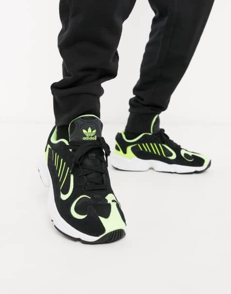 adidas – Yung-1 – Svarta sneakers