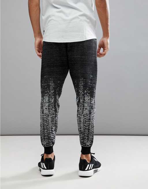 adidas – ZNE Pulse – Gestrickte Jogginghose in schwarzem adidas Herren Z.N.E. Pulse Jogginghose Schwarz