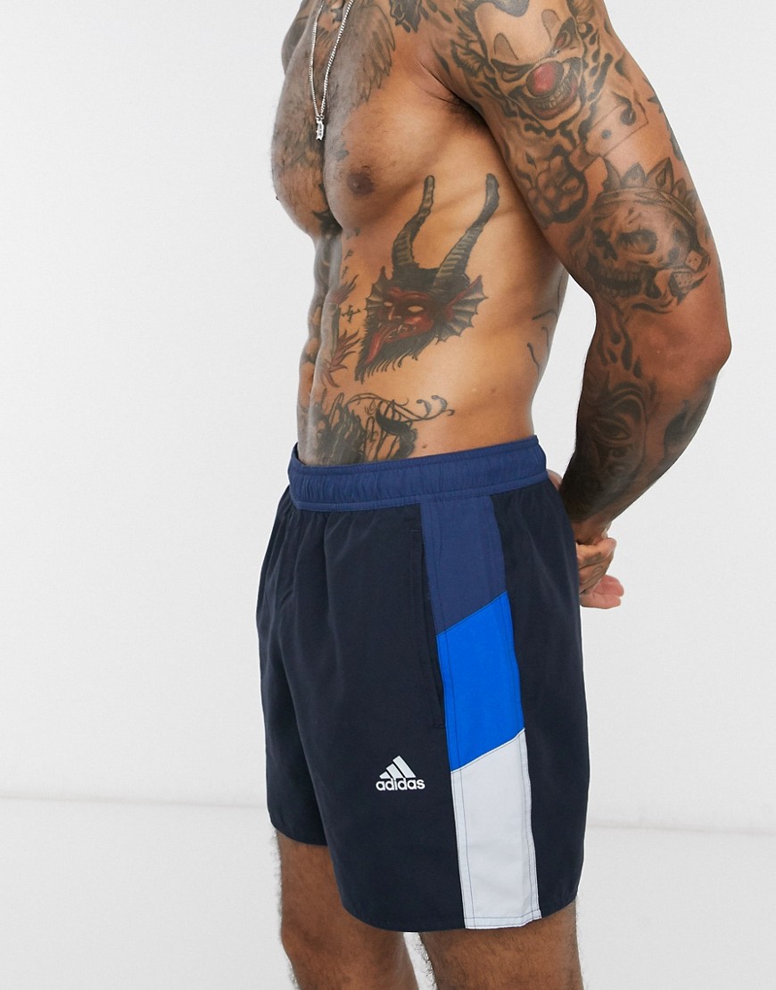 Adidas - Zwemshort met zijstreep in marineblauw