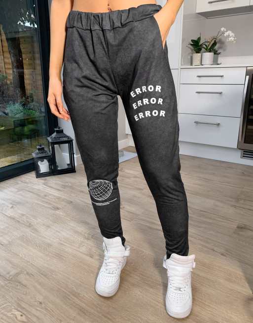 Adolescent Clothing - Lounge-joggingbusker med Error-print i forvasket grå