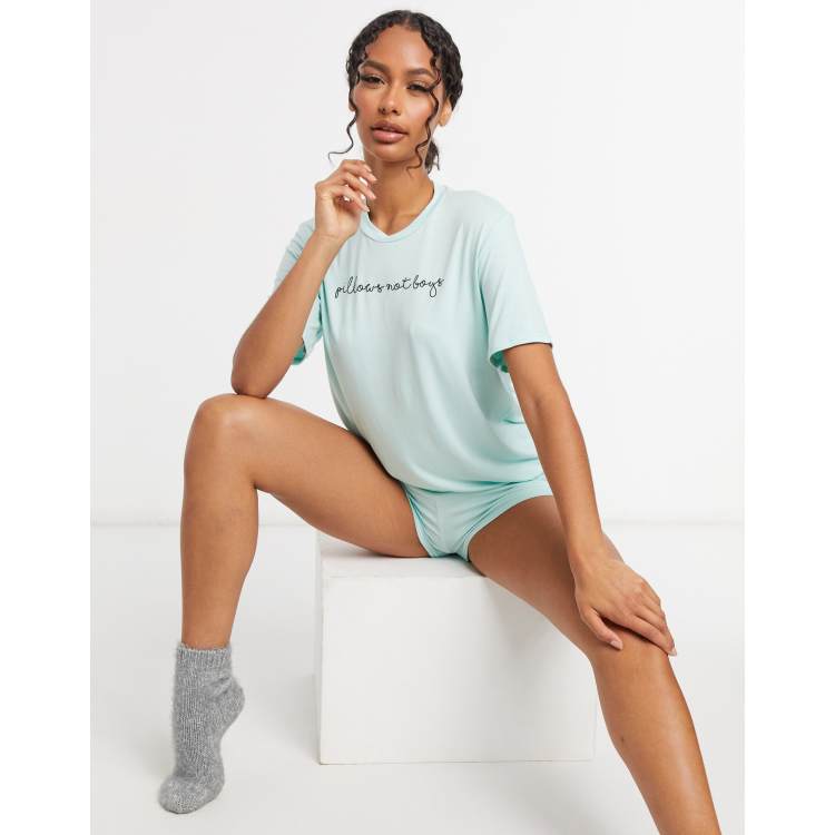 https://images.asos-media.com/products/adolescent-clothing-pillow-not-boys-short-pyjama-set/21374134-1-sagegreen?$n_750w$&wid=750&hei=750&fit=crop