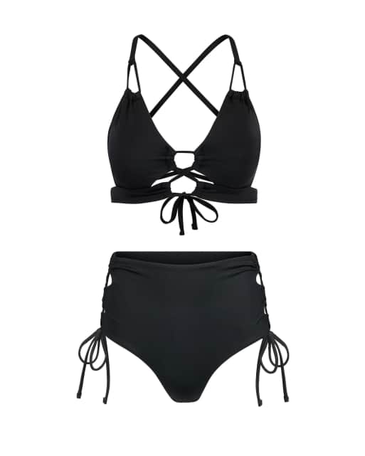 Adore Me Tatiana set in black