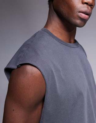 Adpt Boxy Tank In Gray
