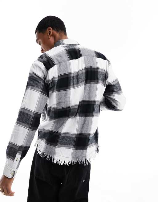 ADPT - Camicia oversize spazzolata nera a quadri con fondo con frange , 4 di 4