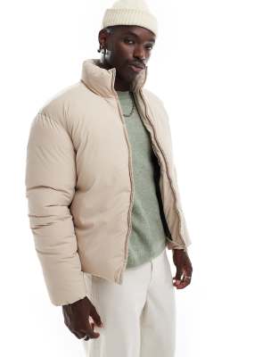 ADPT cropped puffer jacket in beige-Neutral φωτογραφία