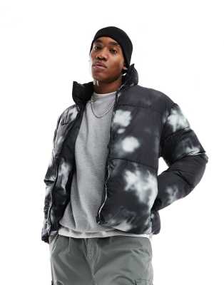 Adpt Cropped Stand Collar Puffer Jacket Tie Dye Print In Black In Black