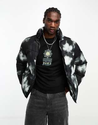 Adpt Cropped Stand Collar Puffer Jacket Tie Dye Print In Black