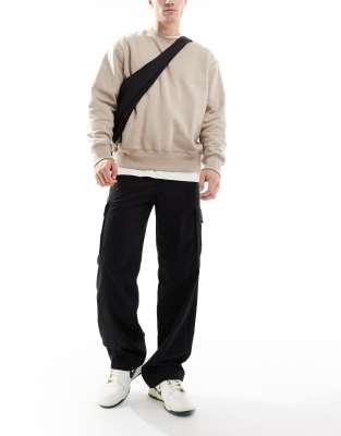 loose fit cargo pants in black