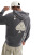 Thumbnail 1 van 4