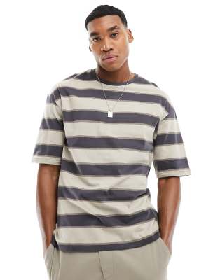 oversized T-shirt in washed beige stripe-Neutral