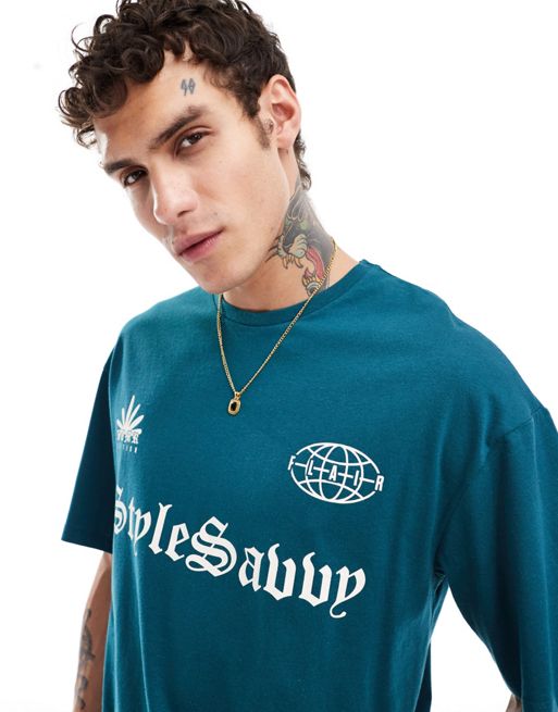 ADPT - Oversized T-shirt med fodboldinspireret print på brystet i grøn