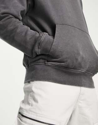 sweatshirt front pocket