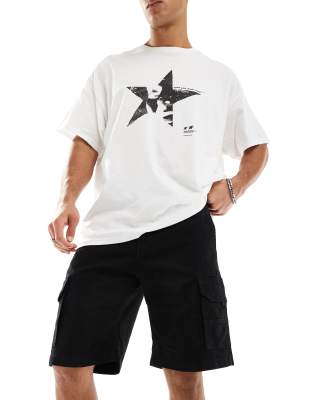 ADPT wide fit cargo short in black