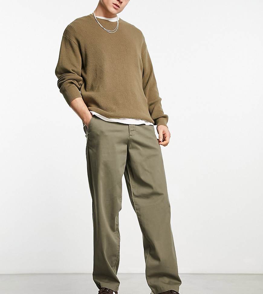wide fit chino in khaki-Green