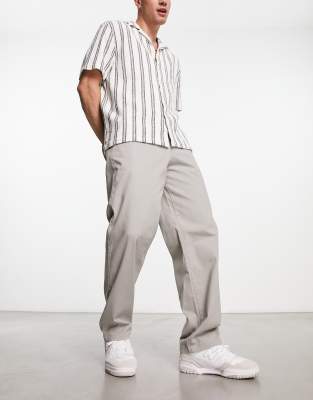 Adpt Wide Fit Chinos In Light Gray