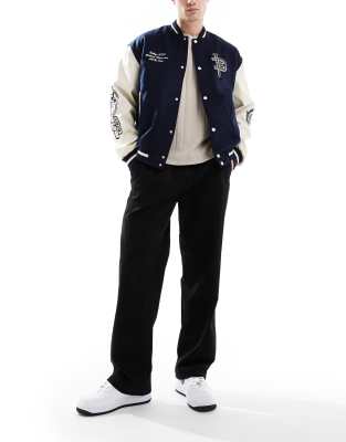 Облегающий чино на шнурке черного цвета 7990₽