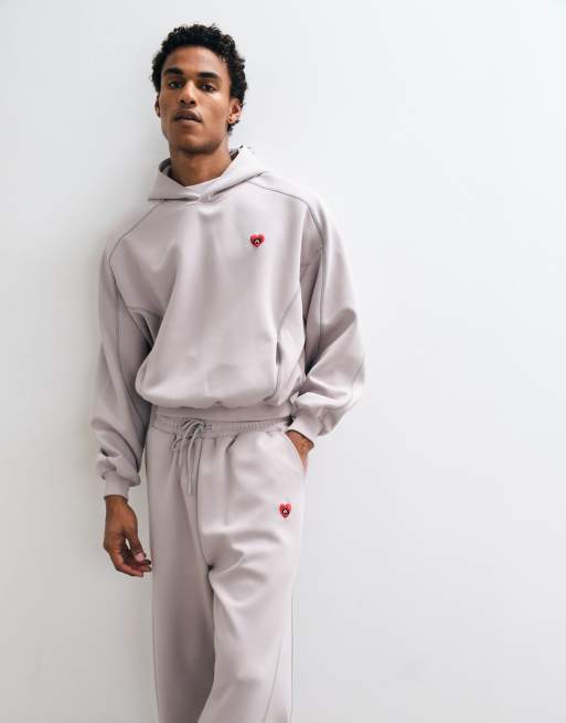 Aelfric Eden cloud collection hoodie and jogger set in grey, 3 of 5