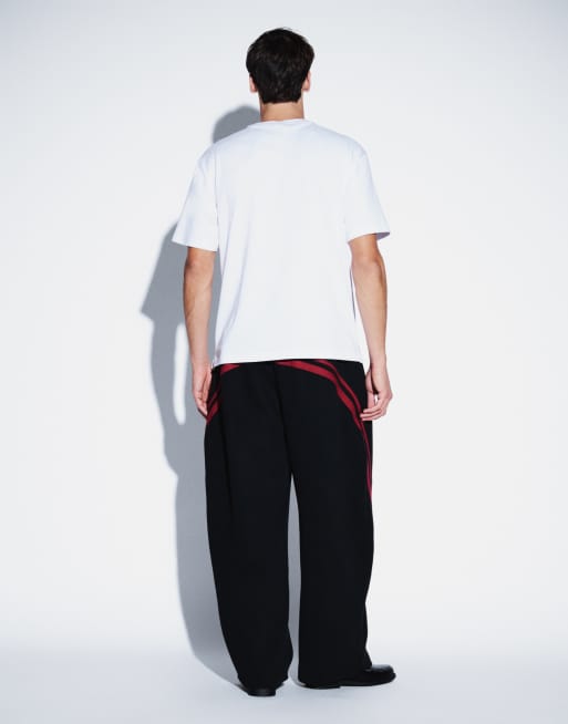 Aelfric Eden world stage baggy barrel joggers with red panelling in black, 3 of 5