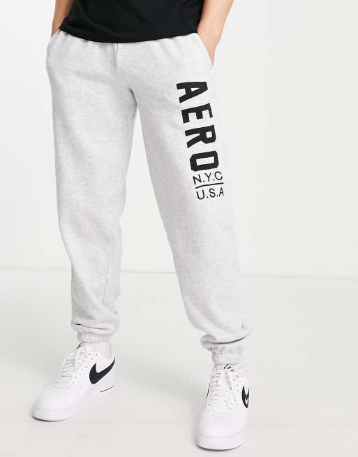 Aeropostale - Joggingbroek in grijs