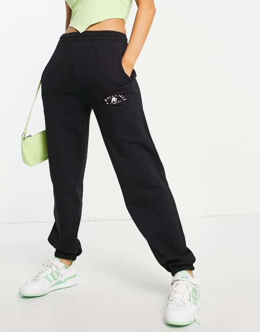 Aéropostale Logo Jogger Sweatpants in Black