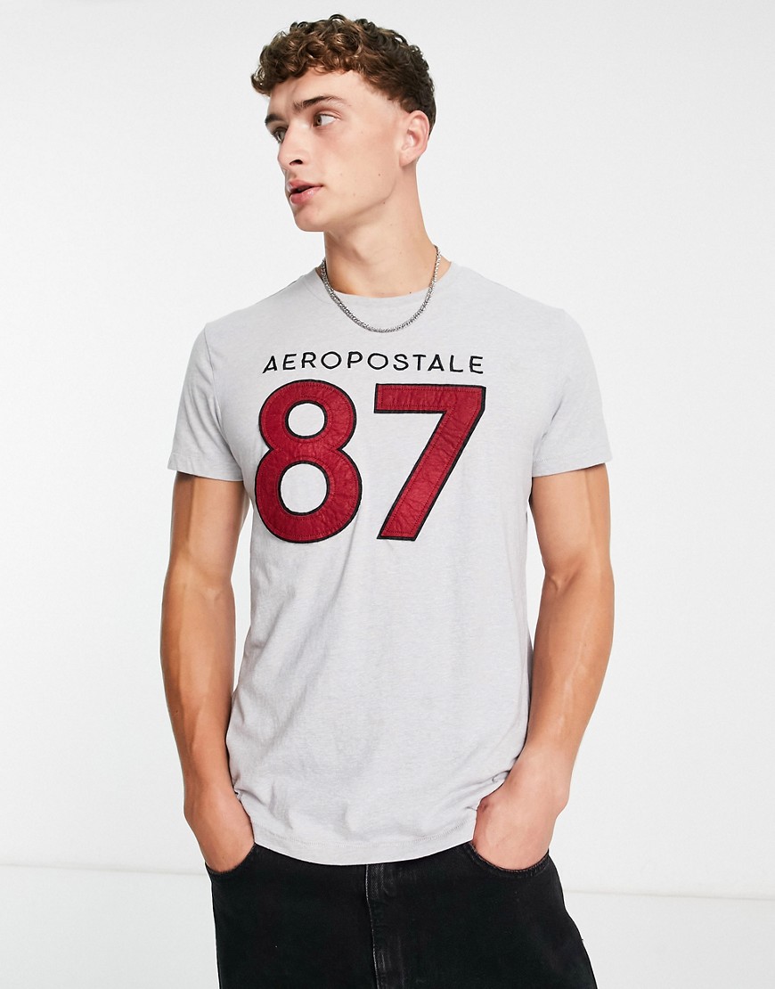 Aeropostale logo t-shirt in gray