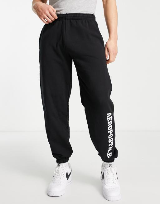 Aeropostale sweatpants in black