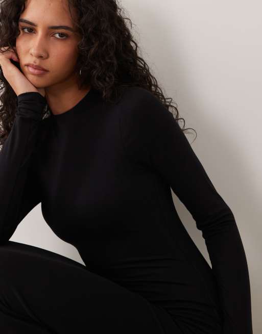 AFRM abito midi a maniche lunghe in maglia crêpe con collo alto finto nero, 3 di 4