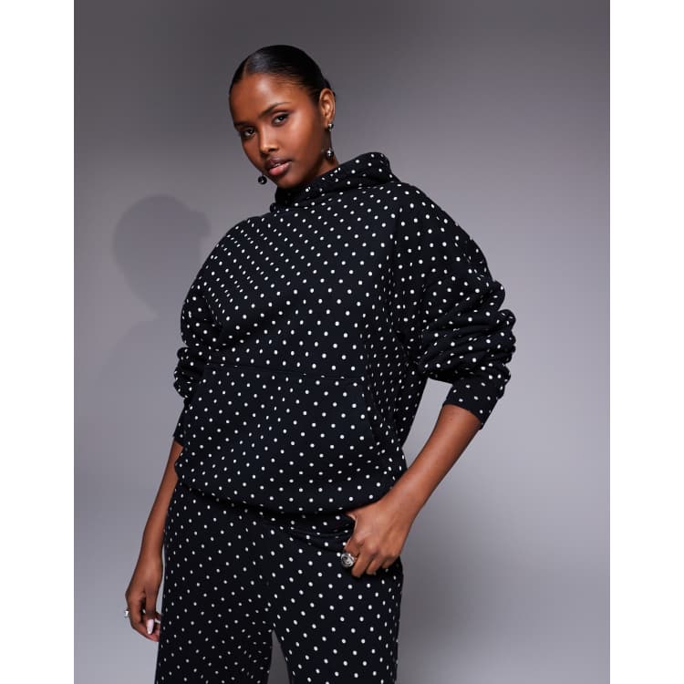 209902392-1-blackpolkadot?$