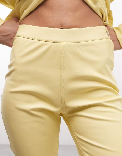 AFRM Calla high rise fitted capri co-ord in lemon, 3 of 5
