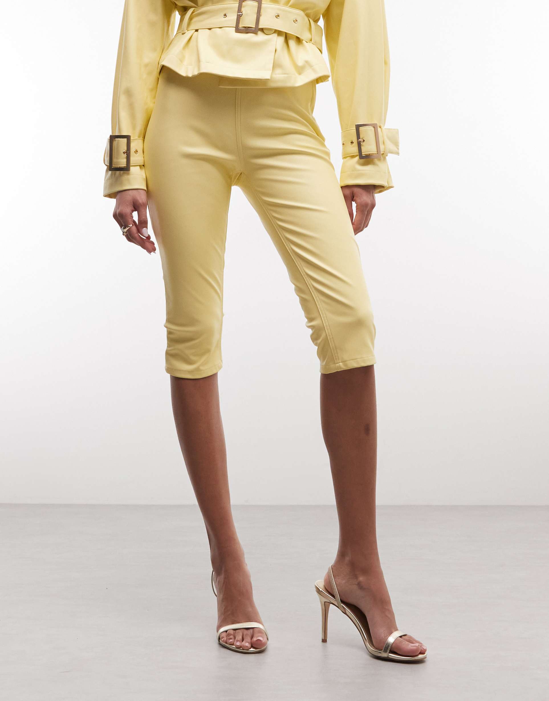 afrm calla high rise fitted capri pants in lemon - part of a set