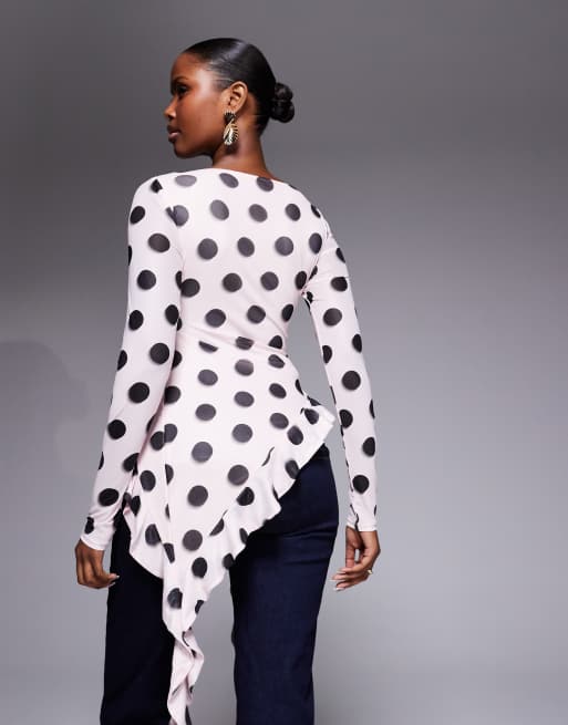AFRM – Doris – Asymmetrisches, gerüschtes Oberteil in Rosa mit übergroßen Polka Dots und drapiertem Detail, 4 von 4