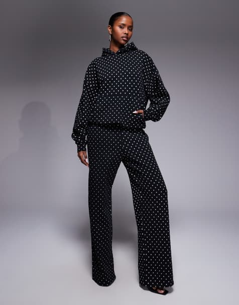 AFRM - Dustin - Trainingsbroek met wijde pijpen en V-taille in zwart met stippen, deel van co-ord set - view 1