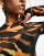 Thumbnail 2 of 4