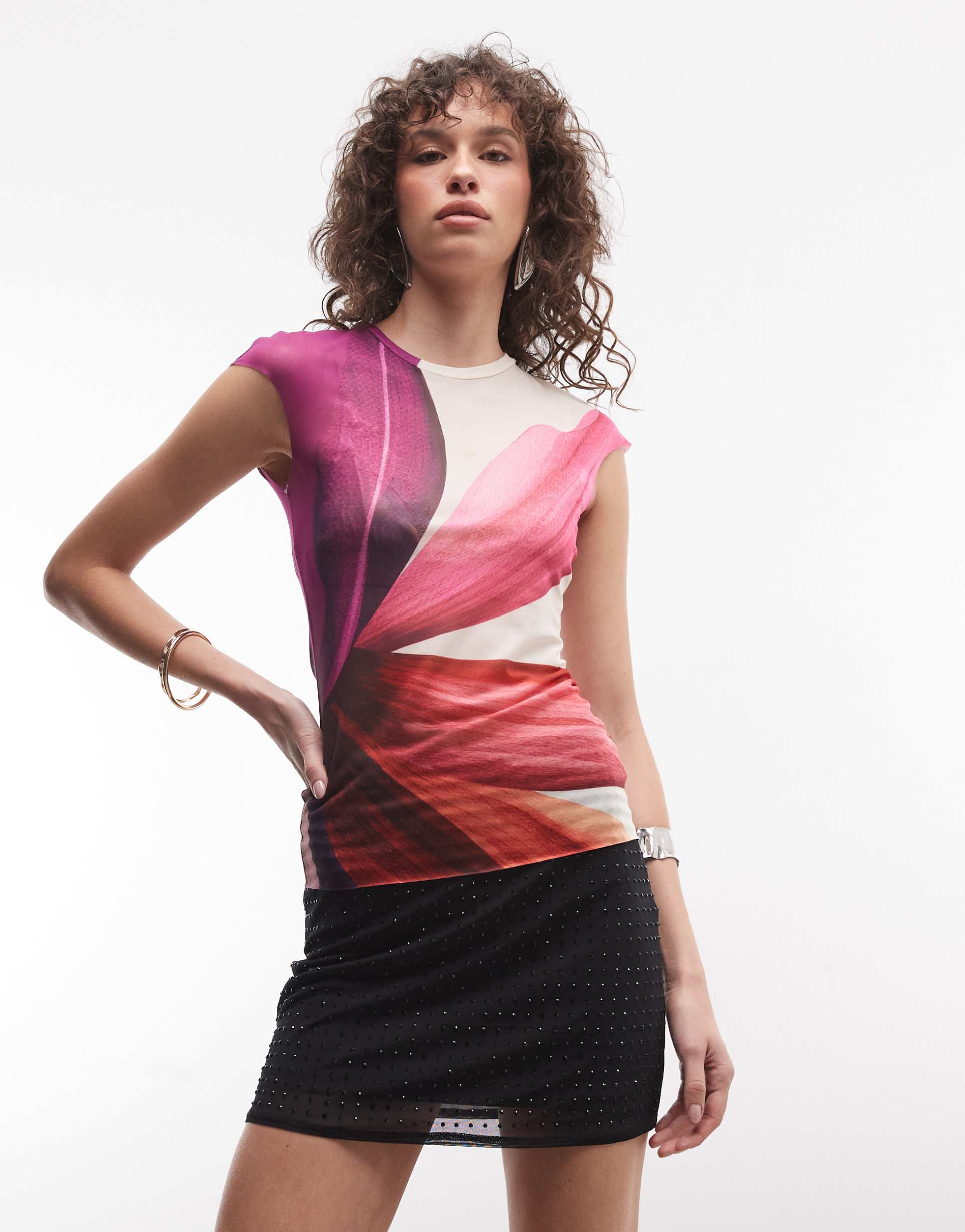 afrm nina printed mesh cap sleeve crew neck tee in pink floral
