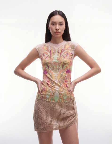 AFRM Nina T-shirt van mesh met print, korte mouwen en ronde hals in roze vintage swirl - view 1