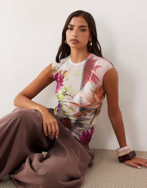 AFRM - Nina - Top van mesh met kapmouwtjes in pastelkleurige bloemenprint - view 1