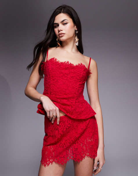 AFRM - Presley - Kanten minirok met geschulpte zoom in rood, deel van co-ord set - view 1