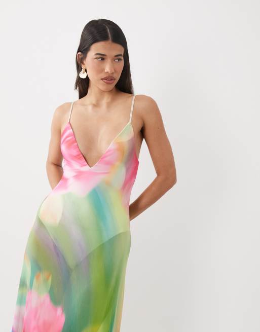 AFRM - Rivka - Vestito lungo con scollo profondo in rete verde a fiori con body integrato, 2 di 4