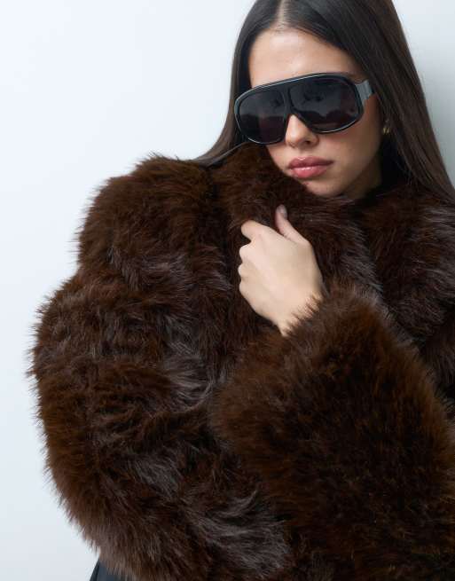 AFRM Stephanie barrel crop faux fur jacket in chocolate, 4 of 5