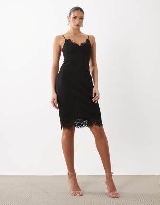 Teresa - Robe caraco mi-longue en dentelle à décolleté en V - Noir XL