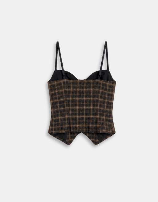 AFRM - top corsé de conjunto con detalle de encaje y cierre de corchetes en cuadro gris carbón, 6 de 8