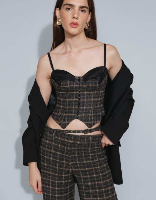 AFRM - Coordinato antracite a quadri con top a corsetto con lacci e pantaloni a fondo ampio con cintura, 3 di 3