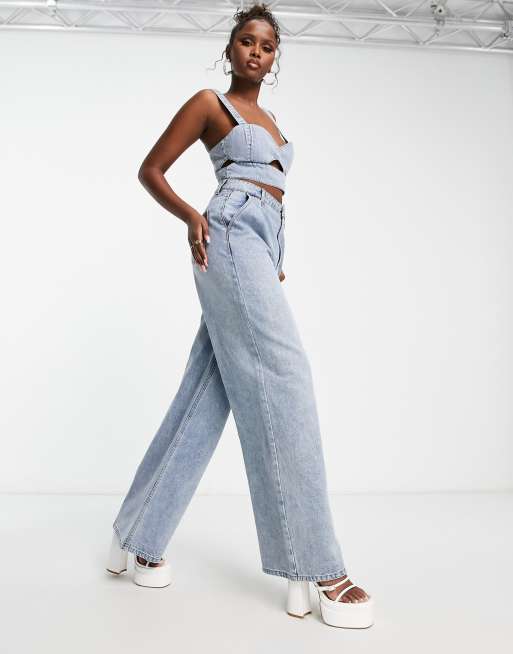 Wide leg pleated sales jeans