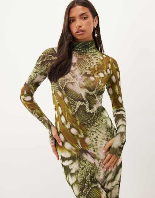 AFRM - vestido midi bodycon de cuello alto de malla con estampado de serpiente verde, 2 de 4