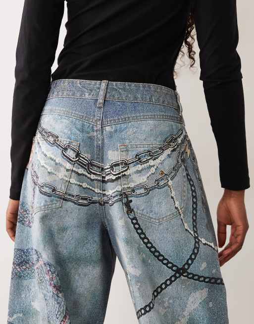 AFRM Walker broek met printdetail, hoge taille, barrel model in middenblauwe wassing, 2 van 5