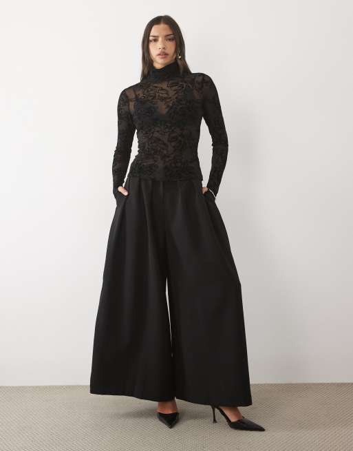 AFRM Zadie Langarm-Spitzentop aus Flock-Mesh in Schwarz, 2 von 4