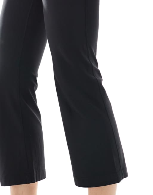 Agon Capri leggings in black, 4 of 5