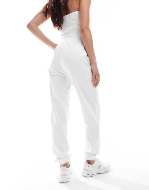 Agon Classic joggers in white loopback, 4 of 5